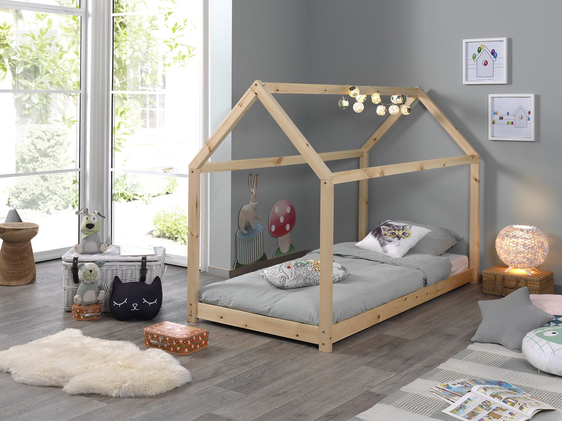 Lit cabane en bois naturel Vipack en 90x200cm